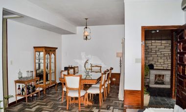 CASA EN VENTA 6 AMBIENTES LLAVALLOL- APTO CREDITO