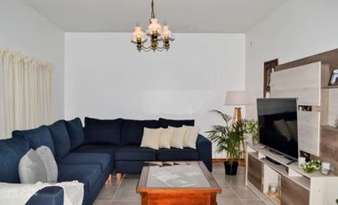 CASA EN VENTA 6 AMBIENTES LLAVALLOL- APTO CREDITO