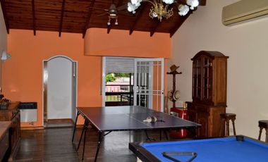 CASA EN VENTA 6 AMBIENTES LLAVALLOL- APTO CREDITO