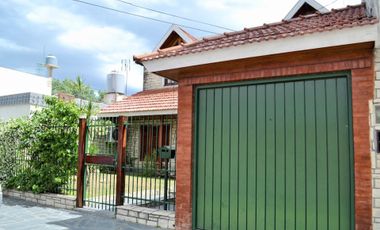 CASA EN VENTA 6 AMBIENTES LLAVALLOL- APTO CREDITO