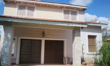Casa 4 Amb Indio Cuá  Golf Club  2 Lotes internos
