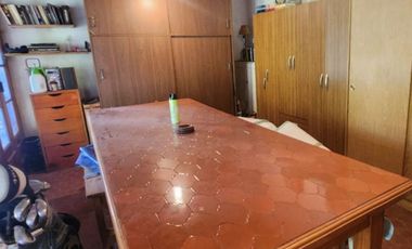 Casa 3 ambientes + Casa  de 2 amb para huespedes