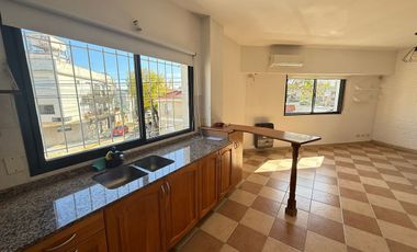 VENDE 3 AMB CON TERRAZA 99M2 TOT  SIN EXPENSAS