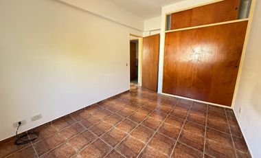 VENDE 3 AMB CON TERRAZA 99M2 TOT  SIN EXPENSAS