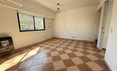 VENDE 3 AMB CON TERRAZA 99M2 TOT  SIN EXPENSAS