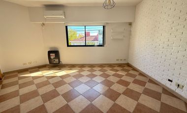 VENDE 3 AMB CON TERRAZA 99M2 TOT  SIN EXPENSAS