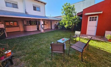 EL PALOMAR VENTA- CASA 4 amb con jardin y cochera