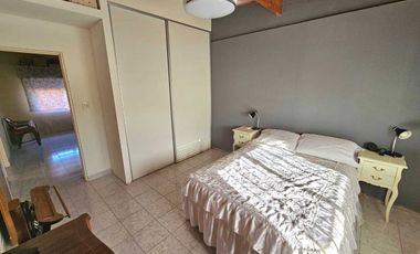 EL PALOMAR VENTA- CASA 4 amb con jardin y cochera
