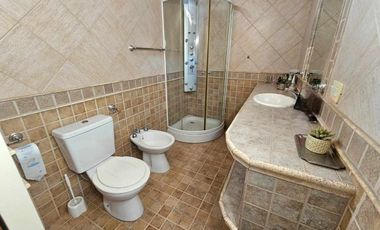 EL PALOMAR VENTA- CASA 4 amb con jardin y cochera