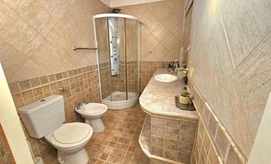 EL PALOMAR VENTA- CASA 4 amb con jardin y cochera