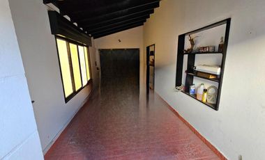 EL PALOMAR VENTA- CASA 4 amb con jardin y cochera