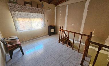 EL PALOMAR VENTA- CASA 4 amb con jardin y cochera