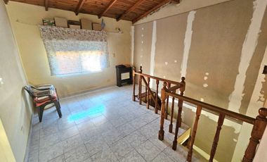 EL PALOMAR VENTA- CASA 4 amb con jardin y cochera