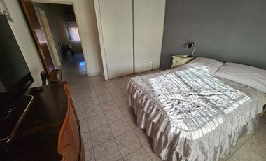 EL PALOMAR VENTA- CASA 4 amb con jardin y cochera