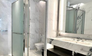 2-BR Condo at Four Seasons Private Residences Bangkok near BTS Saphan Taksin