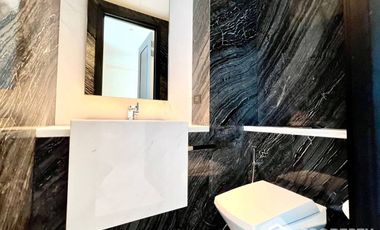 2-BR Condo at Four Seasons Private Residences Bangkok near BTS Saphan Taksin