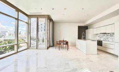 2-BR Condo at Four Seasons Private Residences Bangkok near BTS Saphan Taksin