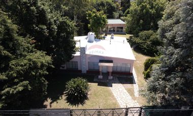 Casa en Venta sobre lote de 3000 m2 en Sourigues