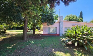 Casa en Venta sobre lote de 3000 m2 en Sourigues