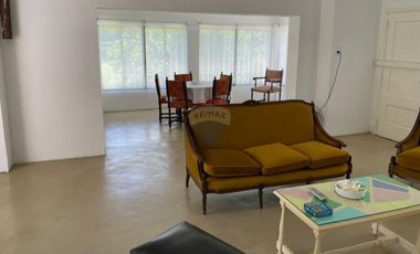 QUINTA en Venta sobre lote de 3000 m2 en Sourigues
