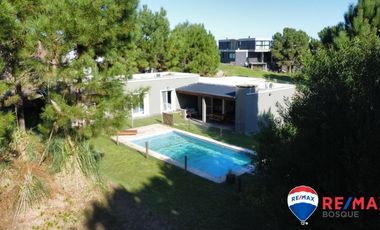 VENTA CASA COSTA ESMERALDA