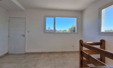 VENTA CASA 3 DORMITORIOS BARRIO PARAISO DEL LIMAY