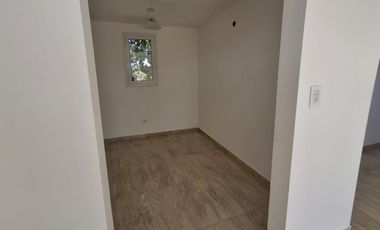 VENTA CASA 3 DORMITORIOS BARRIO PARAISO DEL LIMAY