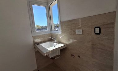 VENTA CASA 3 DORMITORIOS BARRIO PARAISO DEL LIMAY