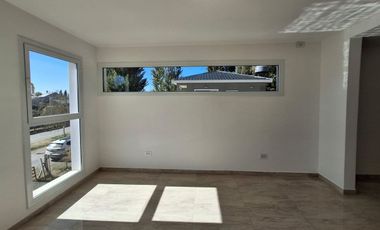 VENTA CASA 3 DORMITORIOS BARRIO PARAISO DEL LIMAY