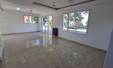 VENTA CASA 3 DORMITORIOS BARRIO PARAISO DEL LIMAY