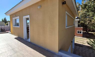 VENTA CASA 3 DORMITORIOS BARRIO PARAISO DEL LIMAY