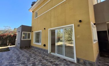 VENTA CASA 3 DORMITORIOS BARRIO PARAISO DEL LIMAY