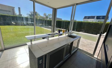 Venta casa 5 ambientes en Nuevo Quilmes