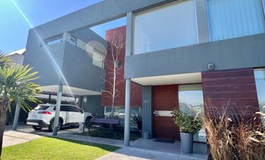 Venta casa 5 ambientes en Nuevo Quilmes