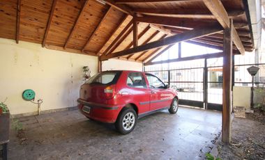 Venta casa lote propio- 4 amb. Gran oportunidad !!