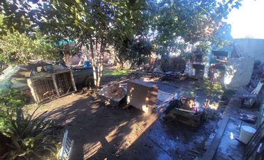 VENTA CASA 4 AMBIENTES CON PATIO GRANDE Y COCHERA