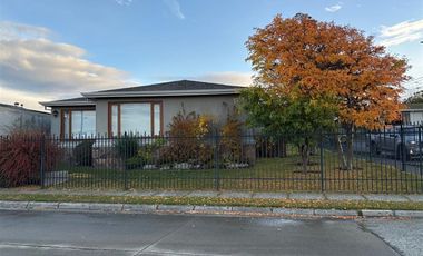 Casa en Arriendo en Villa Sandy Point