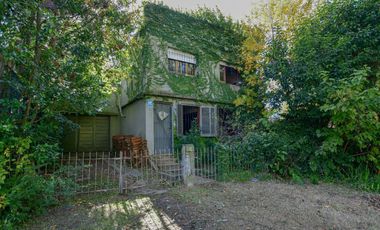 CASA A LA VENTA EN PUNTA LARA A REFACCIONAR