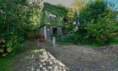 CASA A LA VENTA EN PUNTA LARA A REFACCIONAR