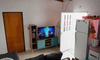 VENTA CASA CON GALPON/TALLER