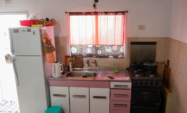 VENTA CASA CON GALPON/TALLER