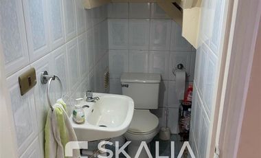 Casa en Venta en Casa exterior de pasaje cerrado