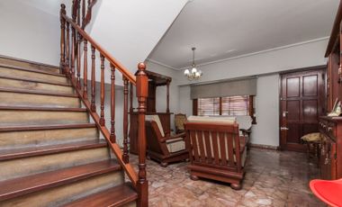 EXCELENTE CASA 4AMB. MAS DPTO DE 2AMB.AVELLANEDA