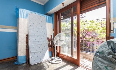 EXCELENTE CASA 4AMB. MAS DPTO DE 2AMB.AVELLANEDA