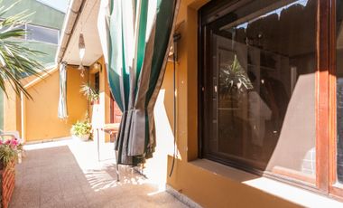 EXCELENTE CASA 4AMB. MAS DPTO DE 2AMB.AVELLANEDA