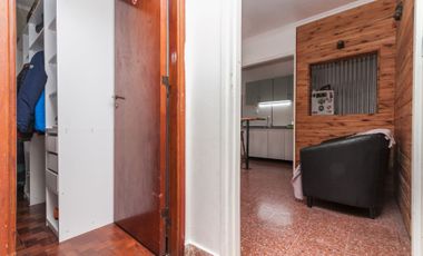 EXCELENTE CASA 4AMB. MAS DPTO DE 2AMB.AVELLANEDA