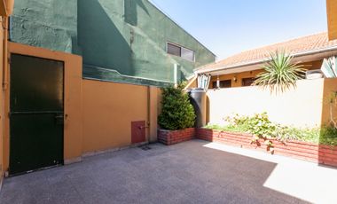 EXCELENTE CASA 4AMB. MAS DPTO DE 2AMB.AVELLANEDA