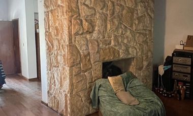 Casa en venta 4 ambientes en Remedios de Escalada