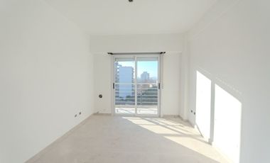 VENTA DE DEPARTAMENTO DOS AMBIENTES CASEROS CENTRO