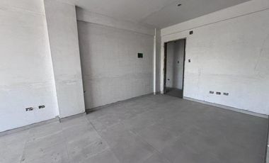 VENTA DE DEPARTAMENTO DOS AMBIENTES CASEROS CENTRO